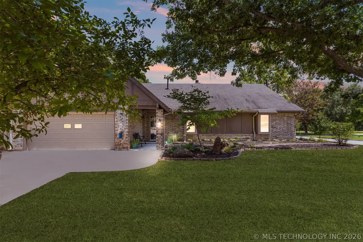 9225 S 70th East Avenue, Tulsa, OK 74133 - #1