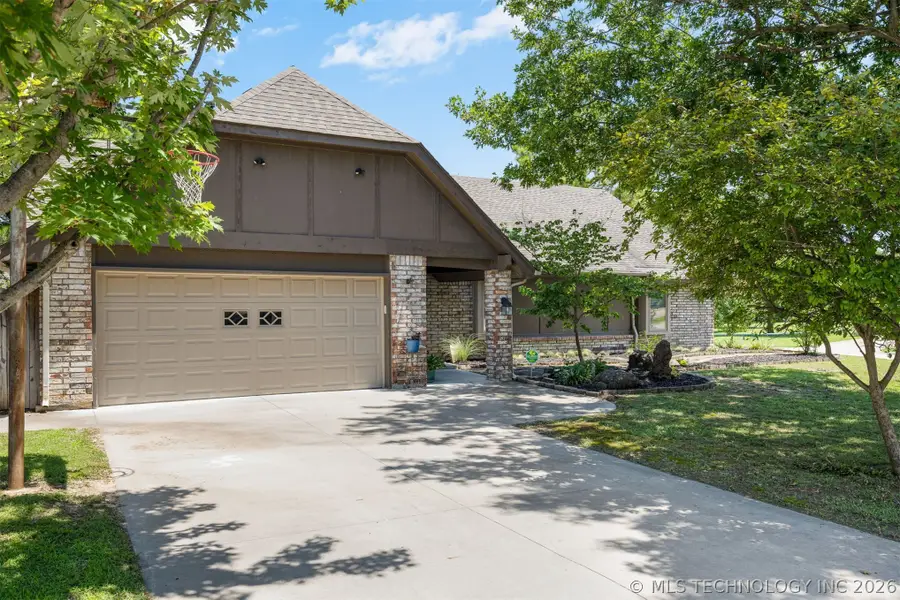 9225 S 70th East Avenue, Tulsa, OK 74133 - #3