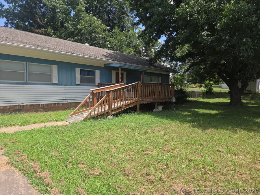 1310 E Cherry, Cushing, OK 74023 - #2