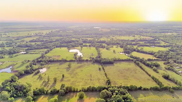 8 Ironstob Road, Idabel, OK 74745
