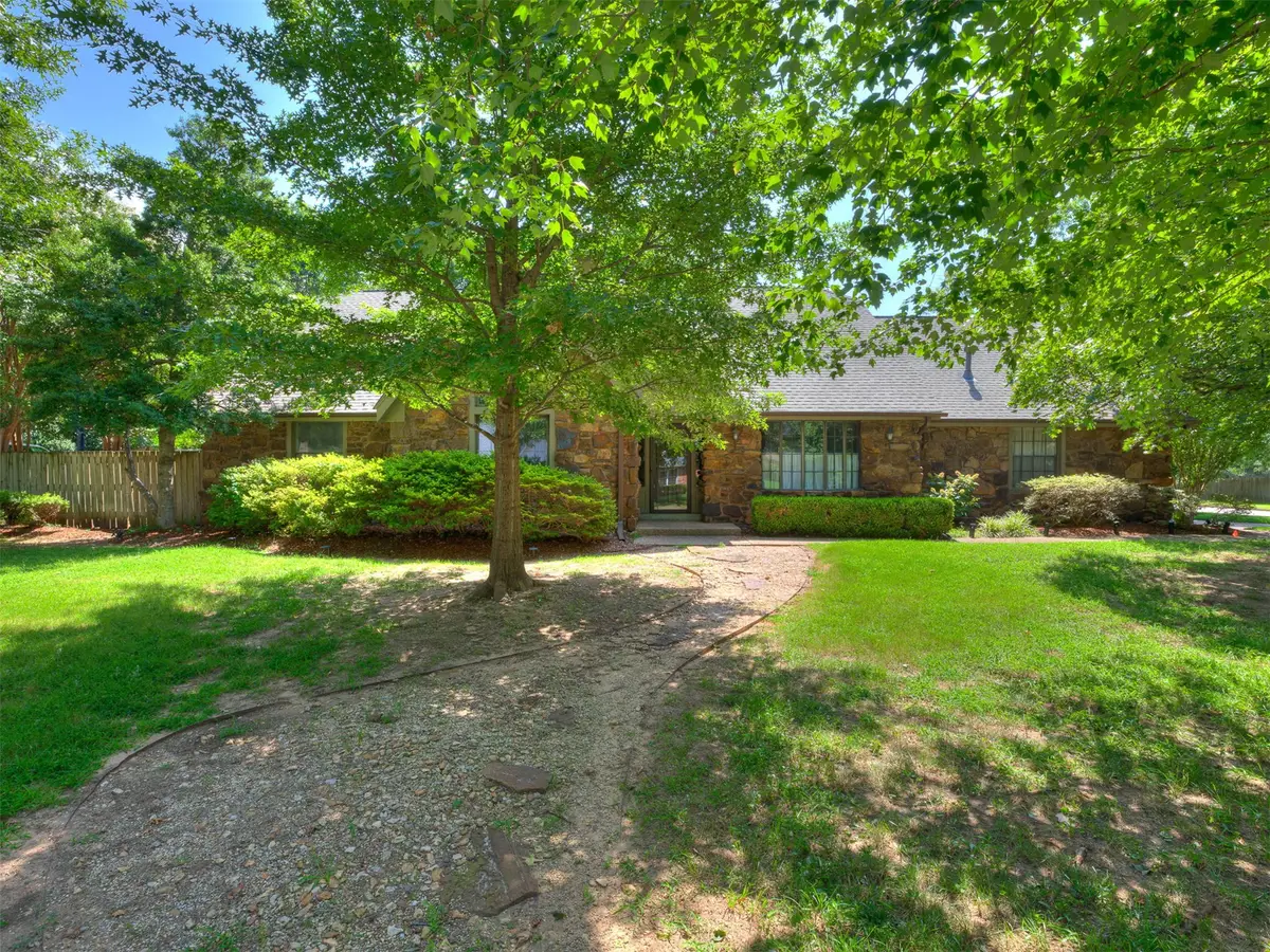 10641 S Sandusky Avenue, Tulsa, OK 74137 - #1