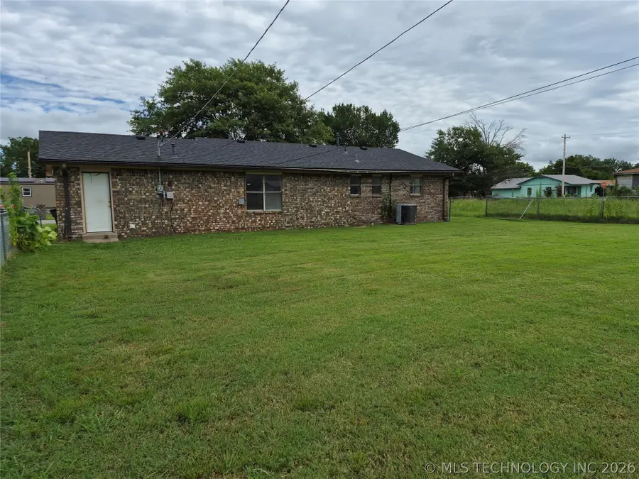 1418 E 1st Street, Okmulgee, OK 74447 - #2