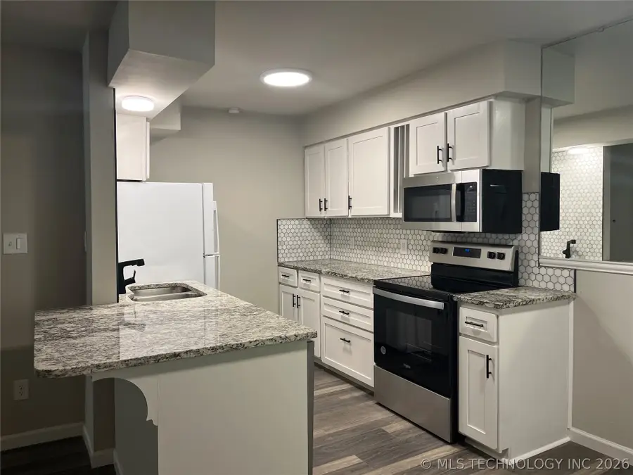 6812 S Toledo Avenue #311, Tulsa, OK 74136 - #3