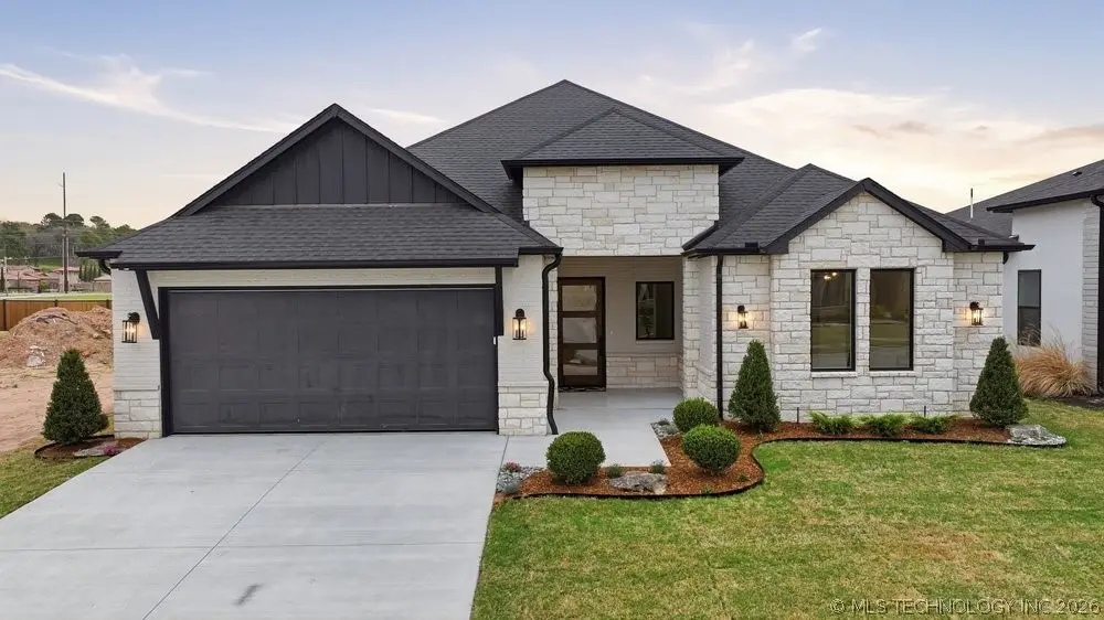 11927 S Vandalia Avenue, Tulsa, OK 74103 - #1