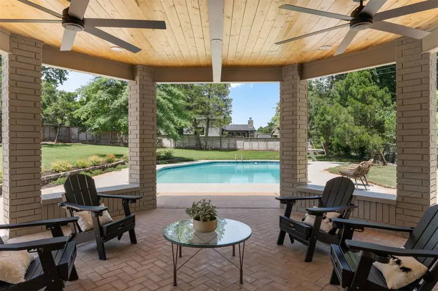 2819 E 37th Place, Tulsa, OK 74105 - #2
