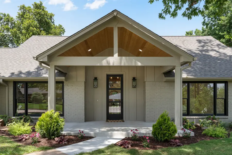 2819 E 37th Place, Tulsa, OK 74105 - #3