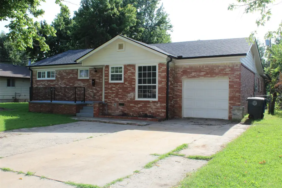 208 N 43 West Avenue, Tulsa, OK 74127 - #2