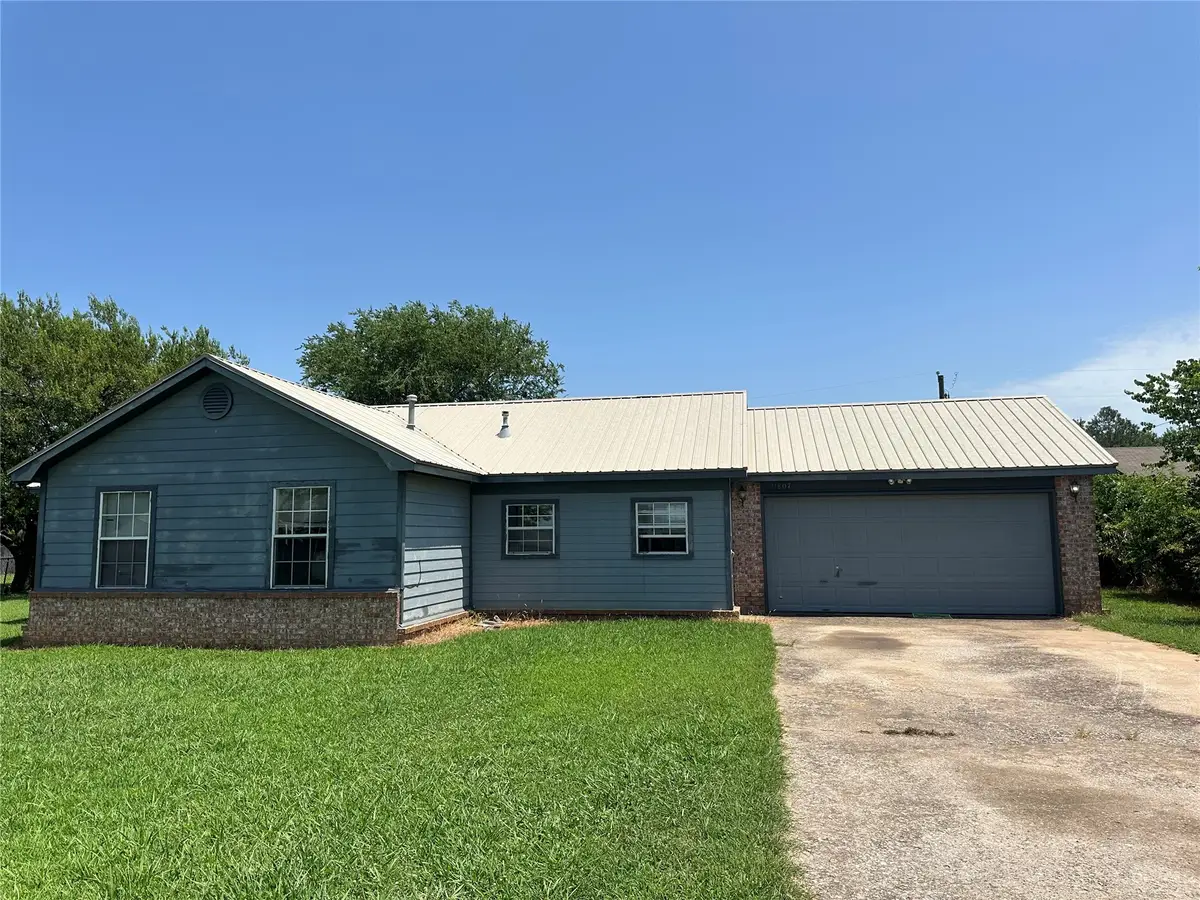 11807 N 190th East Avenue, Collinsville, OK 74021 - #1
