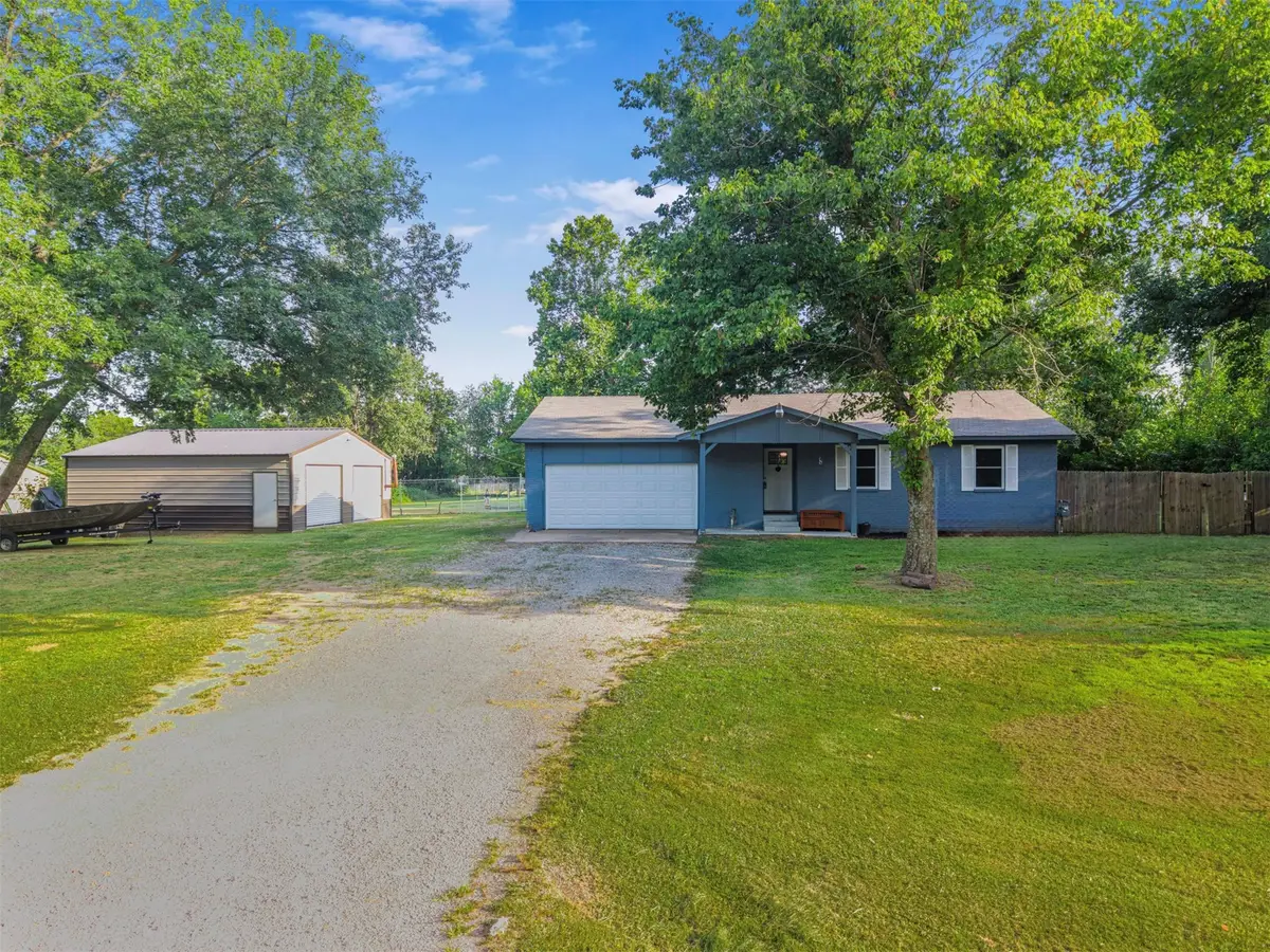 11556 E Elm Street, Claremore, OK 74019 - #1