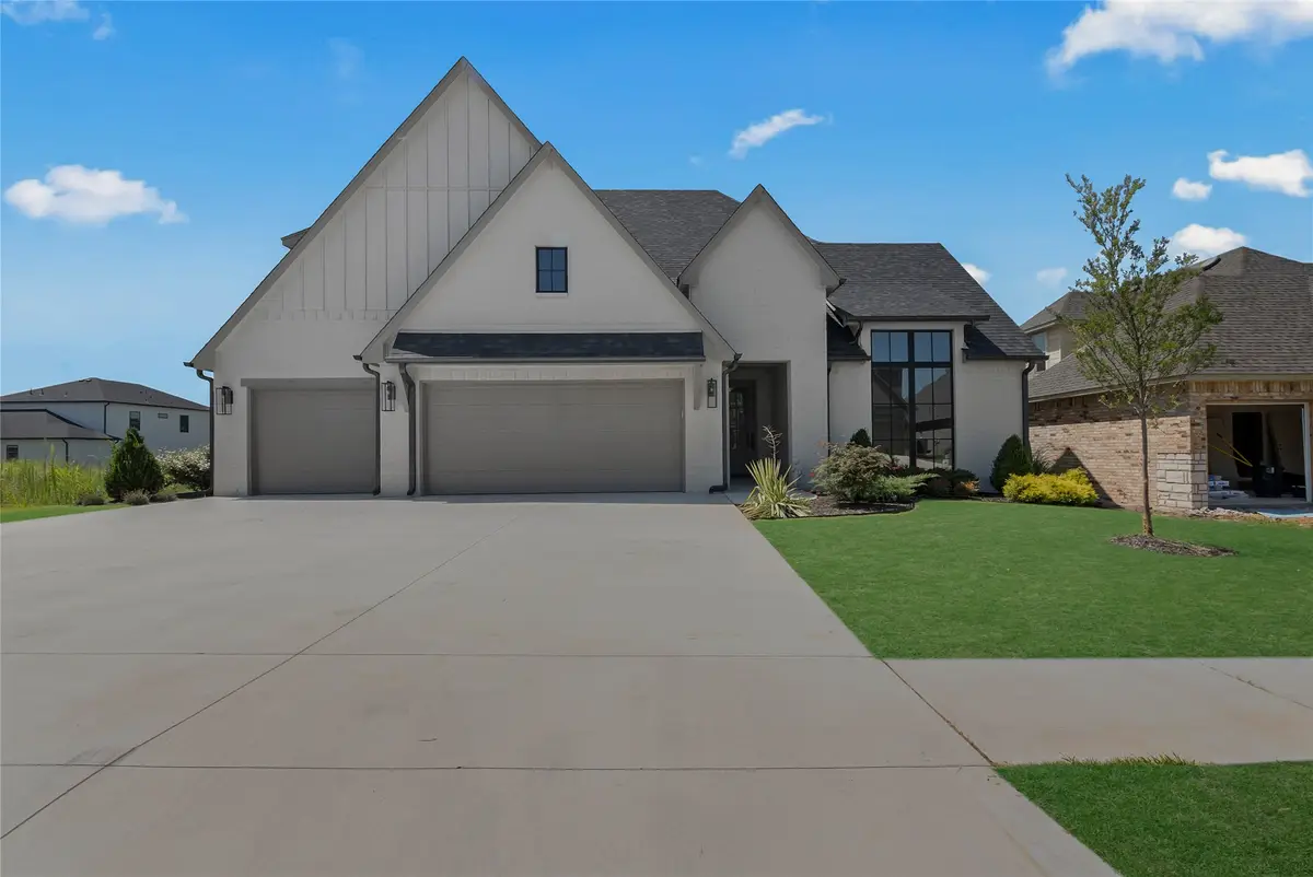 2338 E 134th Circle S, Bixby, OK 74008 - #1