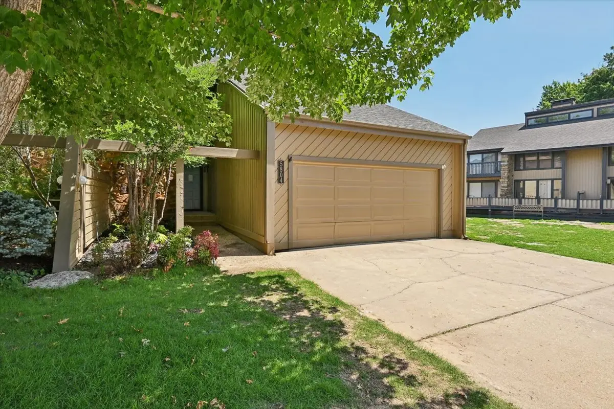 5804 S Atlanta Avenue S #2, Tulsa, OK 74105 - #1