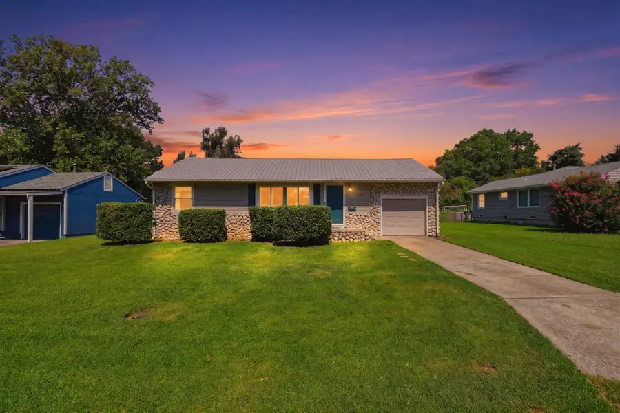 2514 S Oswego Avenue, Tulsa, OK 74114 - #2