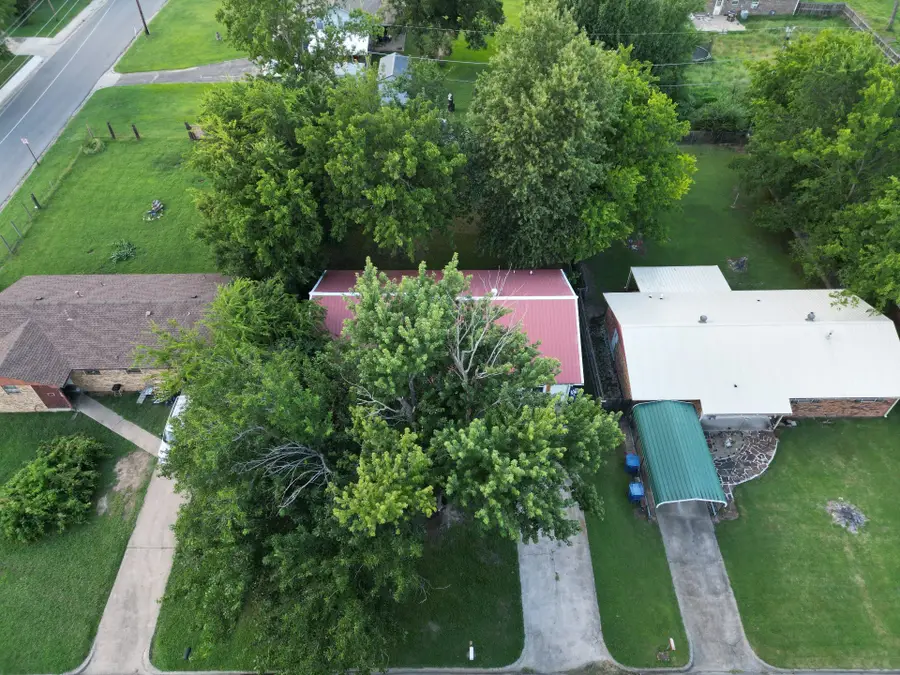 411 Park Avenue, McAlester, OK 74501 - #2