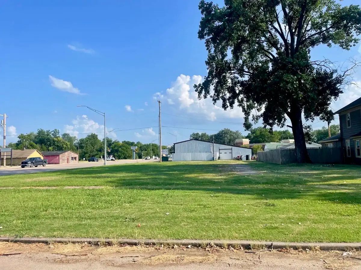 418 E 7th Street, Dewey, OK 74029 - #1