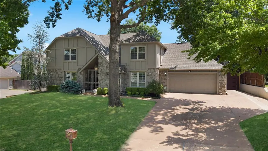 6215 S Richmond Avenue, Tulsa, OK 74136 - #2