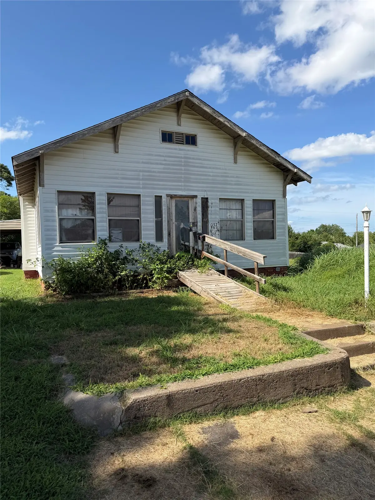 137 E Maple Street, Drumright, OK 74030 - #1
