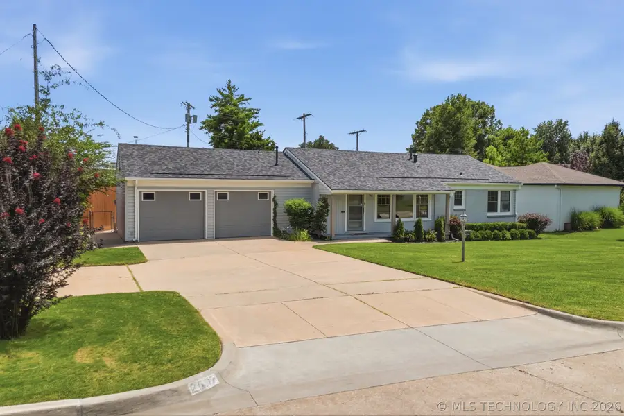 2607 S Florence Drive, Tulsa, OK 74114 - #2
