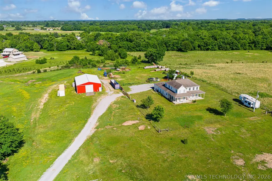 21347 S 397 East Avenue, Porter, OK 74454 - #2