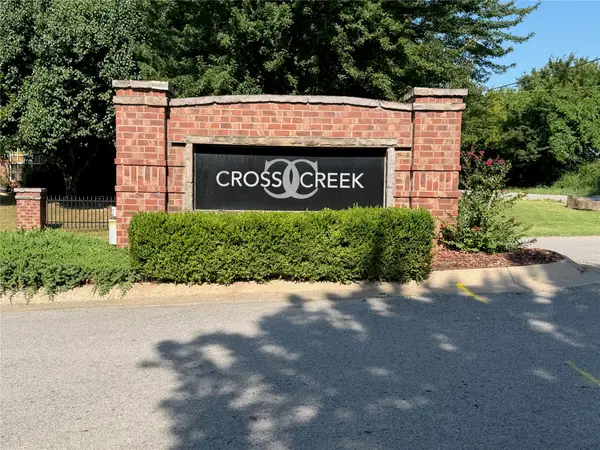 E 115th Place S, Coweta, OK 74429