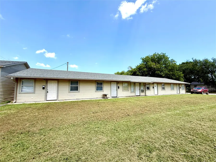 312 S B, Davis, OK 73030 - #2