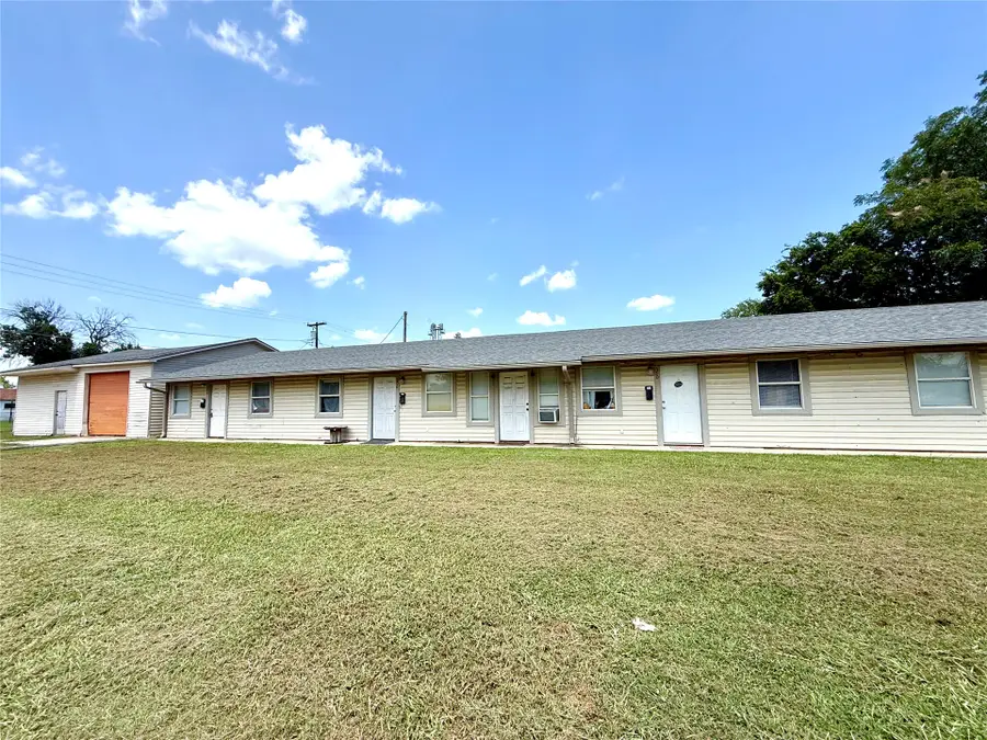 312 S B, Davis, OK 73030 - #3