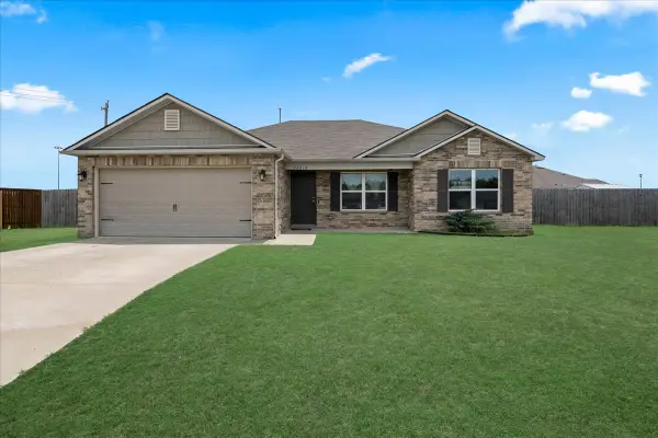 10018 E 110th Place, Owasso, OK 74055