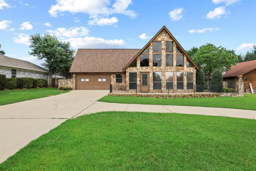 1948 Parkway Circle, Durant, OK 74701 - #2