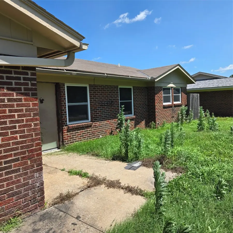 425 NW Oak Park Road, Bartlesville, OK 74003 - #3