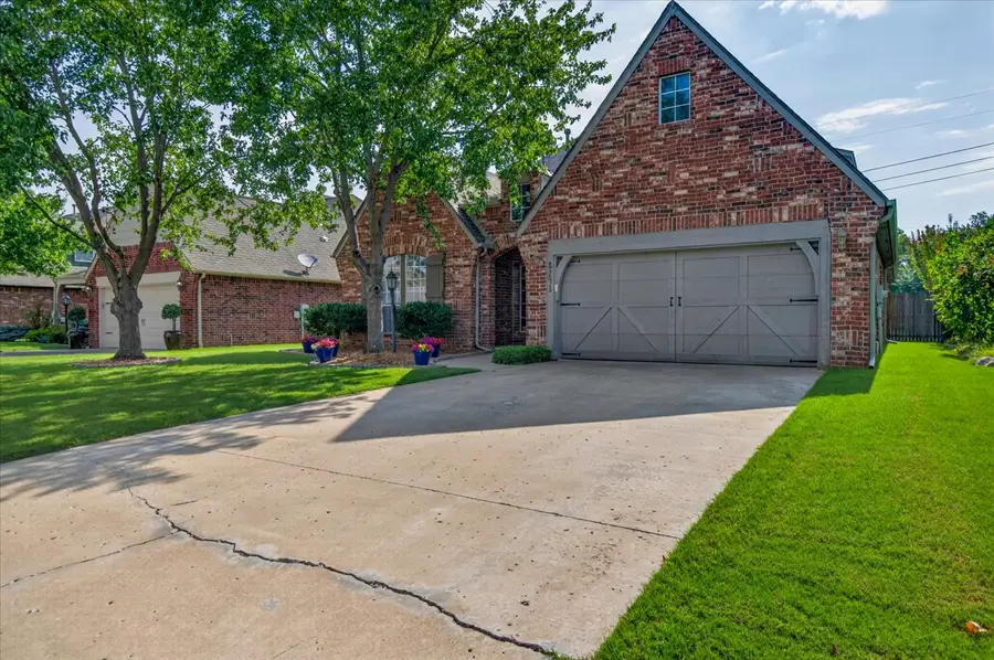 8241 S 72nd East Avenue, Tulsa, OK 74133 - #2