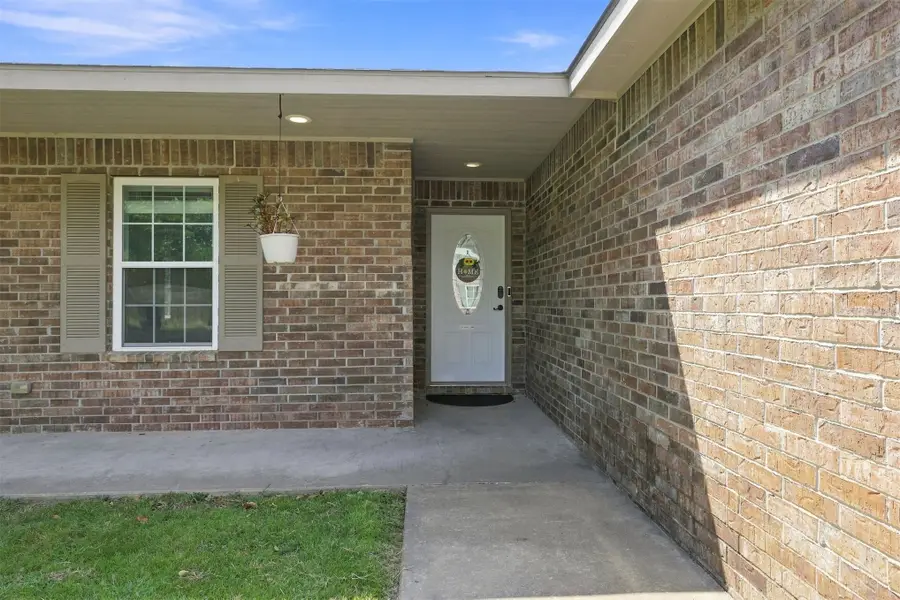 112 Elmwood Avenue, Adair, OK 74330 - #3