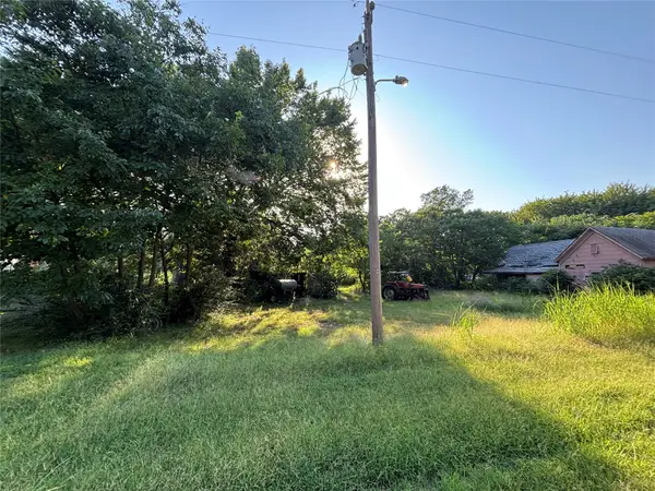 11 N Main Street, Hendrix, OK 74741