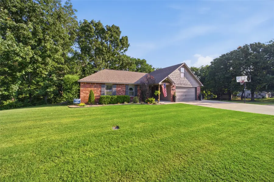 15241 Fox Run Drive, Claremore, OK 74017 - #2