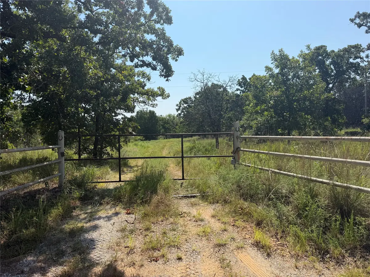310 Private Road 2705 Road, Bartlesville, OK 74003 - #1