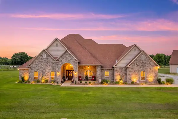 27318 E 758 Road, Wagoner, OK 74467