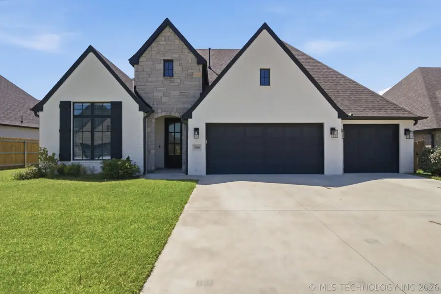 7908 N 147th East Avenue N, Owasso, OK 74055 - #3