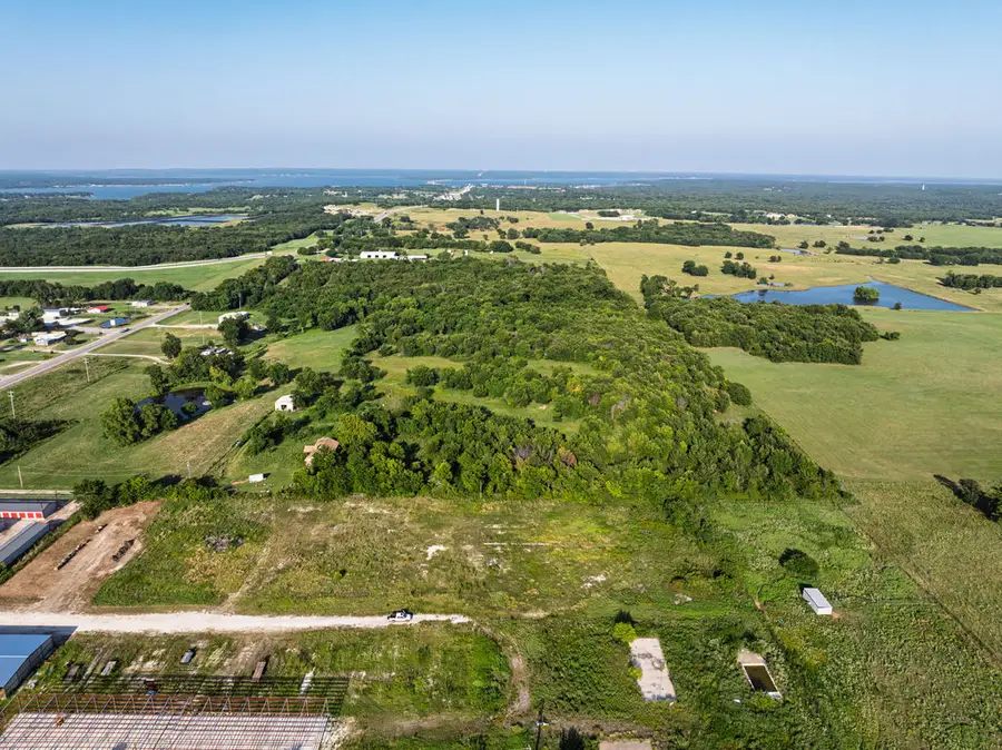 1697 Highway 70 E, Kingston, OK 73439 - #2