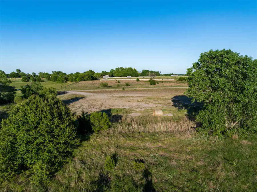 6 W County Road, Tuttle, OK 73089 - #2