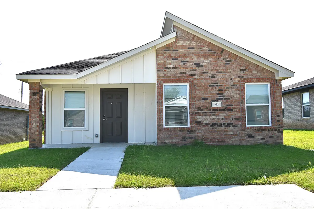 832 Elm Street, Seminole, OK 74868 - #1