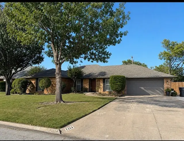 1314 Sunnylane, Ardmore, OK 73401 - #1