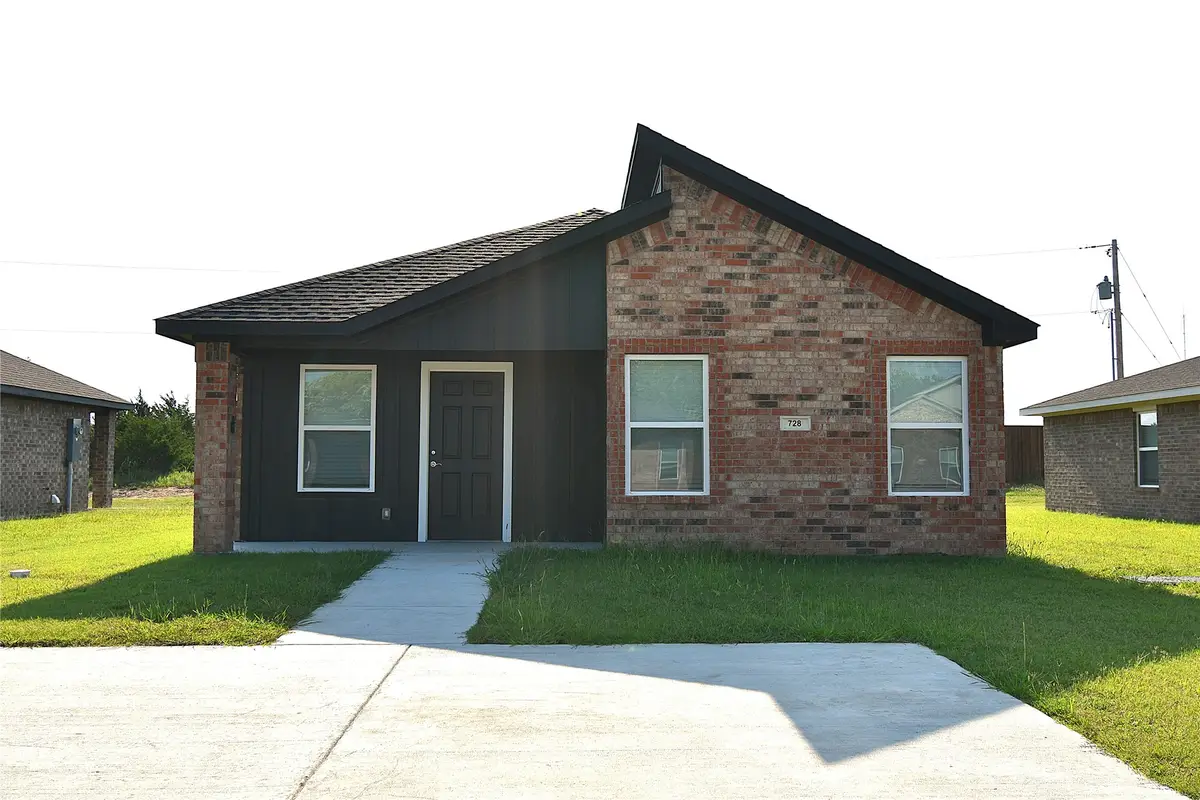 728 Elm Street, Seminole, OK 74868 - #1