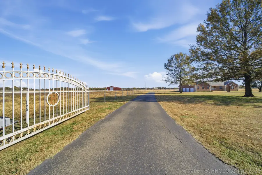 1 W 204th Street, Haskell, OK 74436 - #3