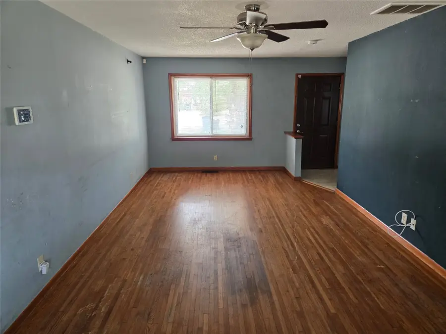 10946 E 4th Street, Tulsa, OK 74128 - #3