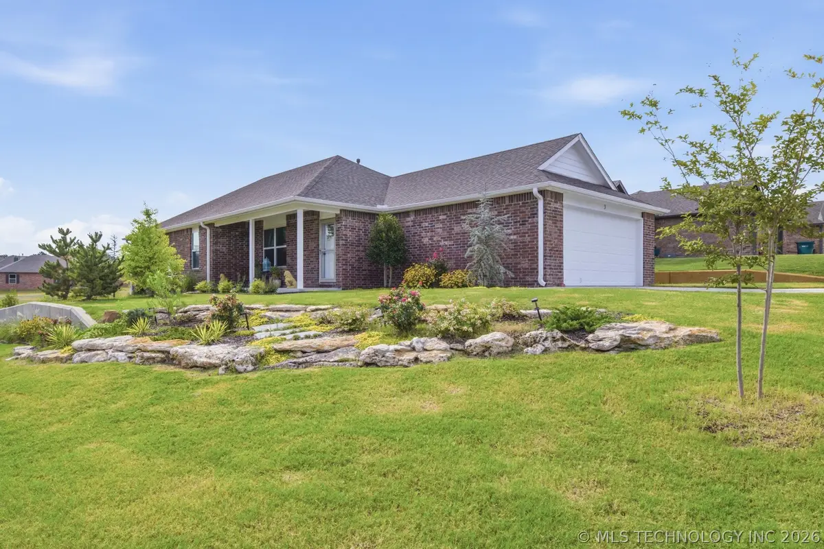 3 S Mayfield Street, Sapulpa, OK 74066 - #1