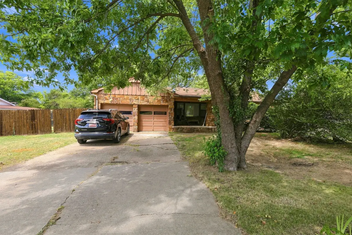 1733 E 13th Street, Okmulgee, OK 74447 - #1