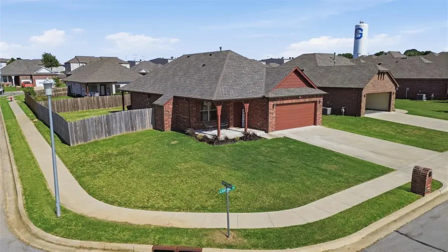 13951 S Lansing Avenue, Glenpool, OK 74033 - #2