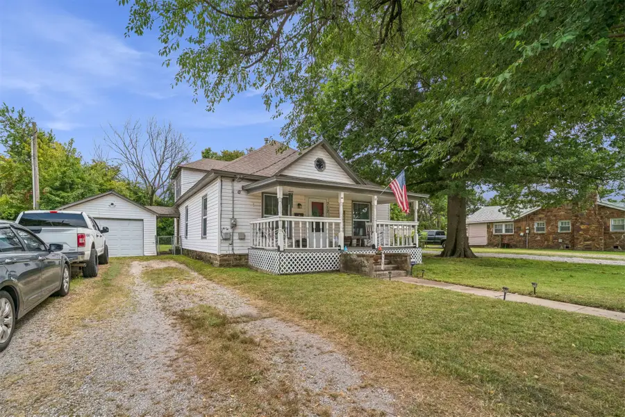 712 N Seminole Avenue, Claremore, OK 74017 - #2