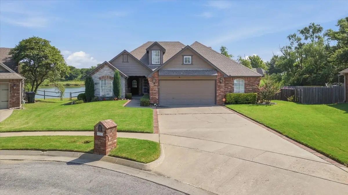 9903 E 100th Place N, Owasso, OK 74055 - #1