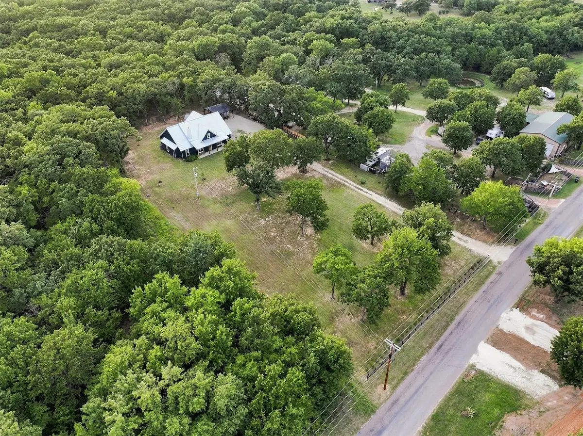 8587 Texoma Hills, Kingston, OK 73439 - #1