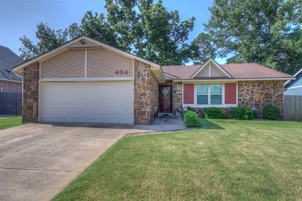 404 W 35th Place, Sand Springs, OK 74063