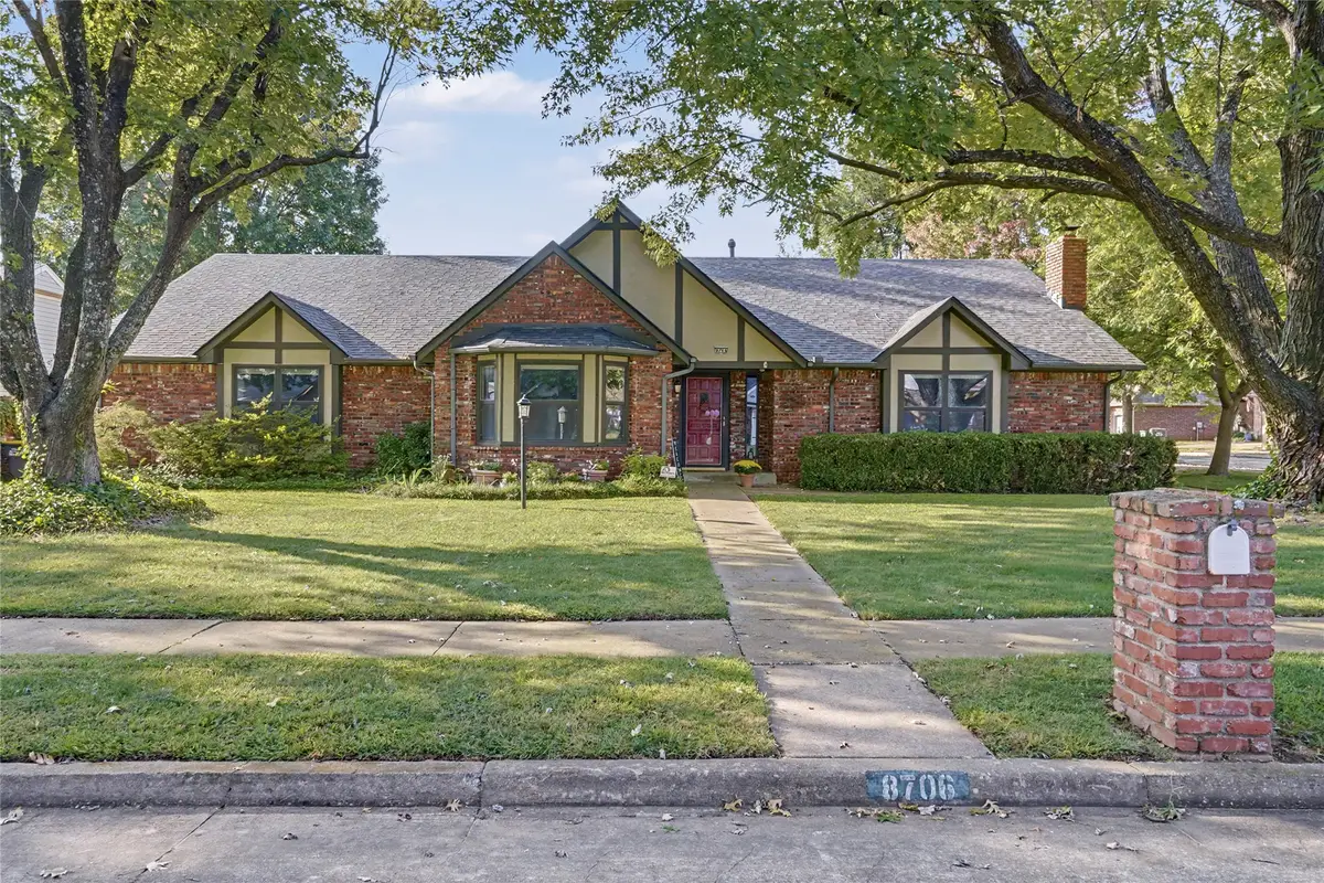 8706 E 109th Street, Tulsa, OK 74133 - #1